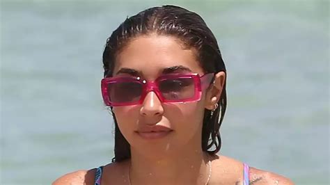 Chantel Jeffries flaunts her jaw